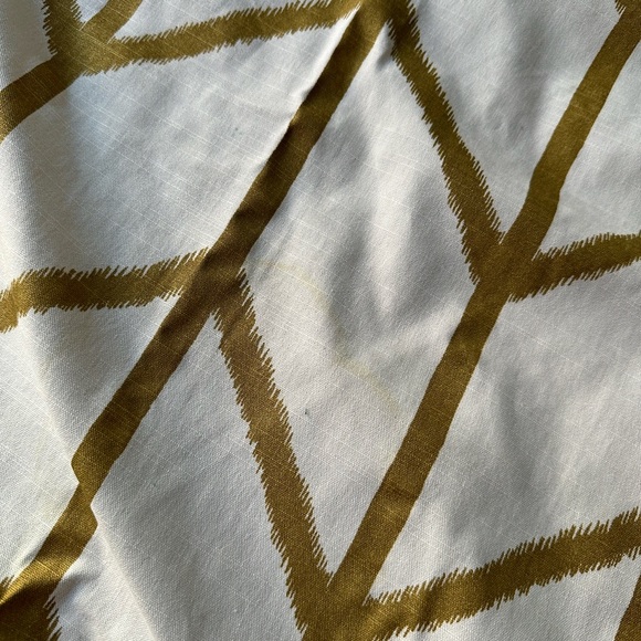 Shower Curtain (72x70) - Picture 5 of 6